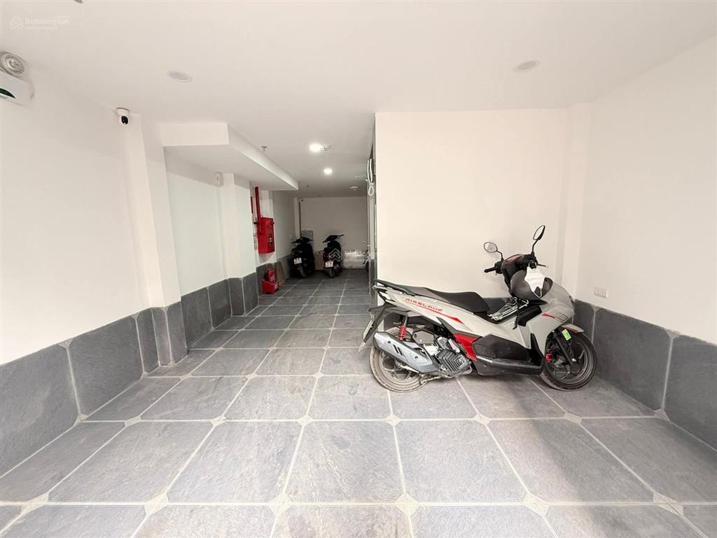 Bán nhà dòng tiền ngõ nghĩa lộ hơn 700tr/năm, 7t thang máy10 phòng kk full đồ, vf3 đỗ cửa, hơn 12tỷ