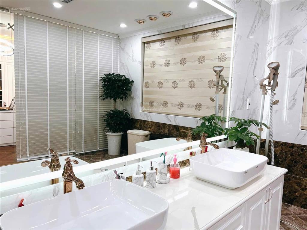 Chính chủ chuyển chỗ ở cần bán căn biệt thự kđt geleximco lê trọng tấn dương nội 160m² nhỉnh 28 tỷ