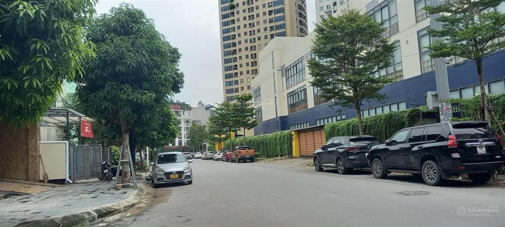 Biệt thự lô góc kđt văn khê, vỉa hè, kinh doanh, gara ôtô, 182m2, 3 tầng full nội thất, nhỉnh 49tỷ