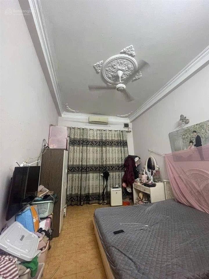 Nhà 2 mặt ngõ trước sau, ô tô tận cửa, 30m đường lê trọng tấn,55m2 x 4 tầng 10.3 tỷ.  0965 593 ***