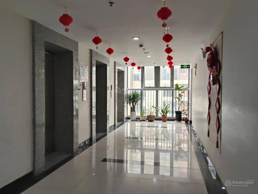 Tài chính nhỉnh 4tỷ có căn hộ cc lô góc tòa v3 the vesta phú lãm, 1pk,2pn, 2wc full nội thất ở luôn