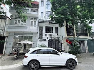 Nhà đẹp mậu lương sát đường hoàng công, phân lô ô tô tránh, vỉa hè kinh doanh, 60m2 x 5t hơn 17 tỷ