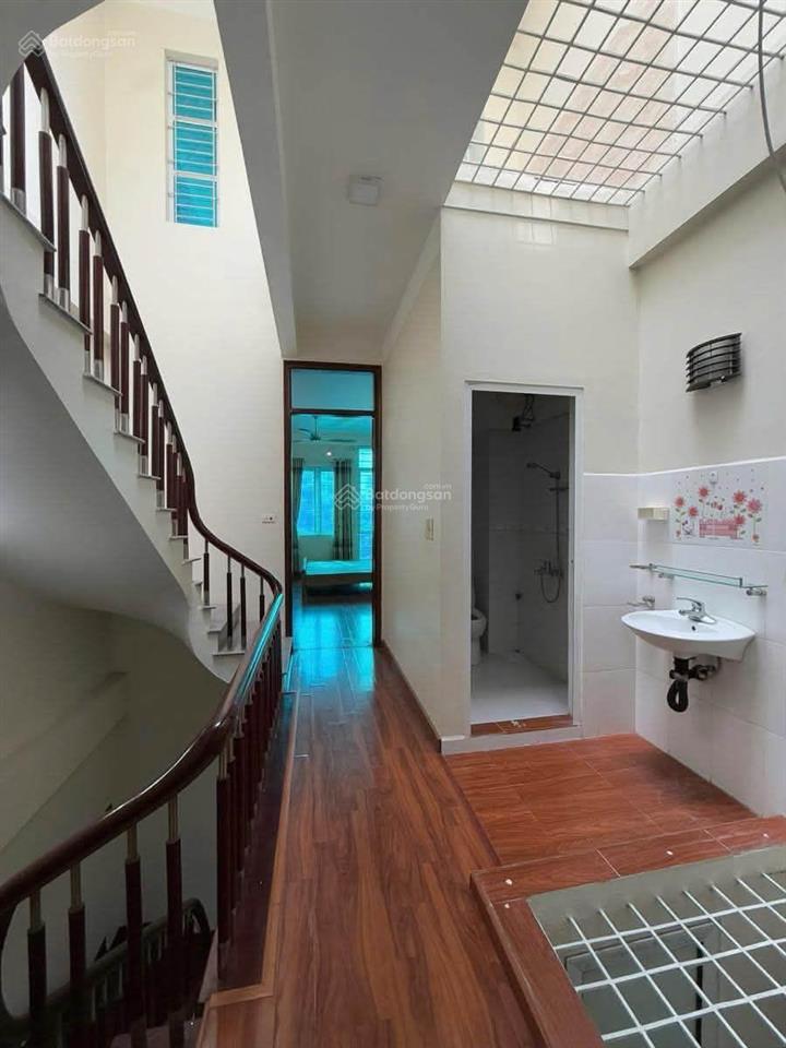 Tầm nhỉnh 12 tỷ sở hữu luôn căn nhà phân lô 50m2 4 tầng khu d yên lộ sát kđt, công viên,vành đai 4