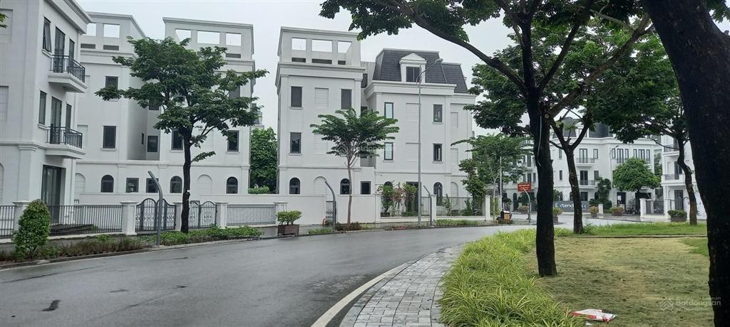 Biệt thự sân vườn solasta mansion kđt dương nội 2, 170m2 4 tầng thang máy full nội thất, nhỉnh 40tỷ