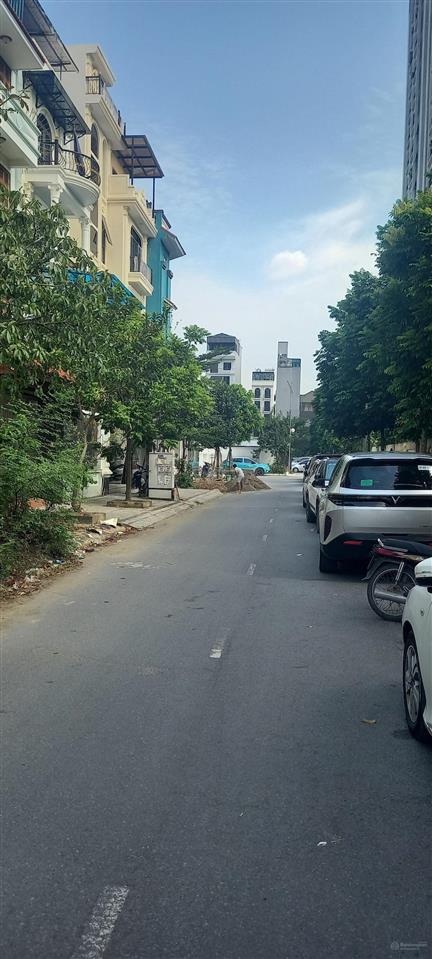 Khu vực ít nhà bán. biệt thư 149m2 khu nhà ở btl thủ đô, gần bx,vành đai 4, bệnh viện nhi, 37.7 tỷ