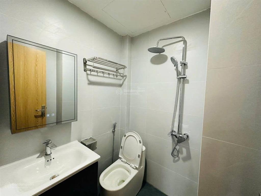 Bán nhà dòng tiền 1.2 tỷ/năm, 9t thang máy 26 phòng kk full đồ, phân lô ôtô tránh khu d yên nghĩa
