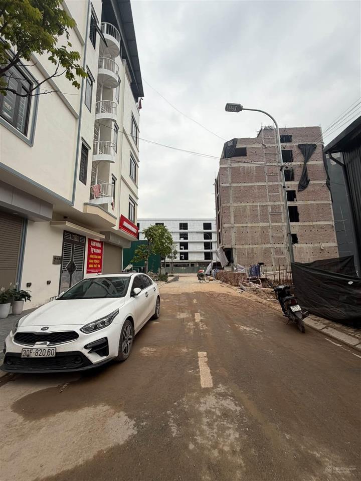 Bán đất đấu giá mả trâu sát kđt đô nghĩa,cụm cn đông la, vành đai 4, đầu tư sinh lời, 105m2, 18.3tỷ