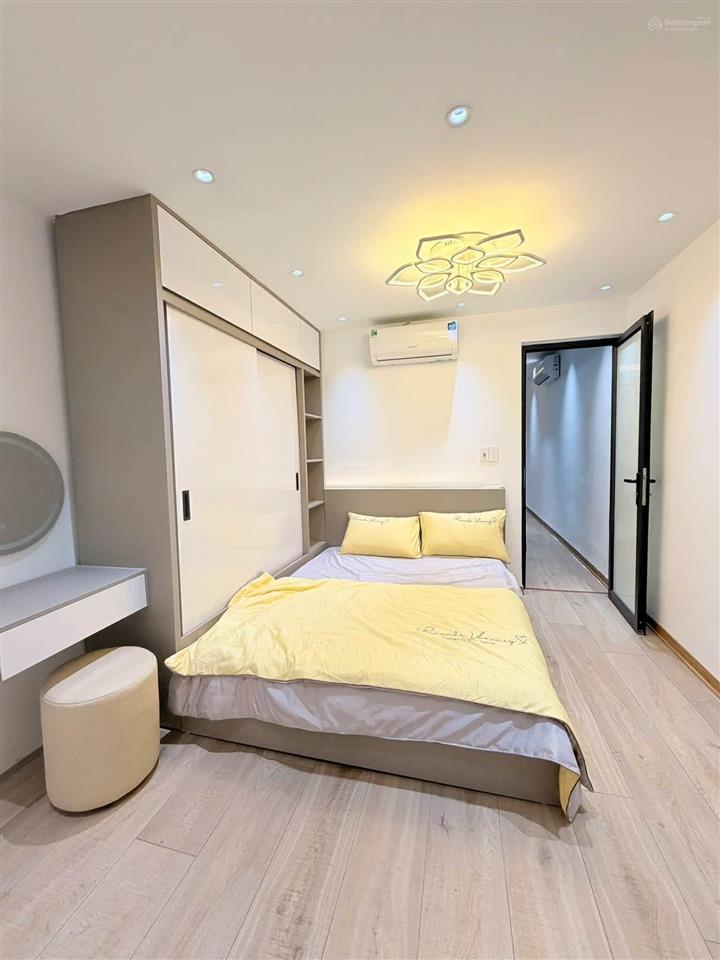 Nhỉnh 2 tỷ cơ hội sở hữu căn hộ tt ngõ 33 lương ngọc quyến gần phố 55m2, 1pk, 2pn, 1w full nội thất