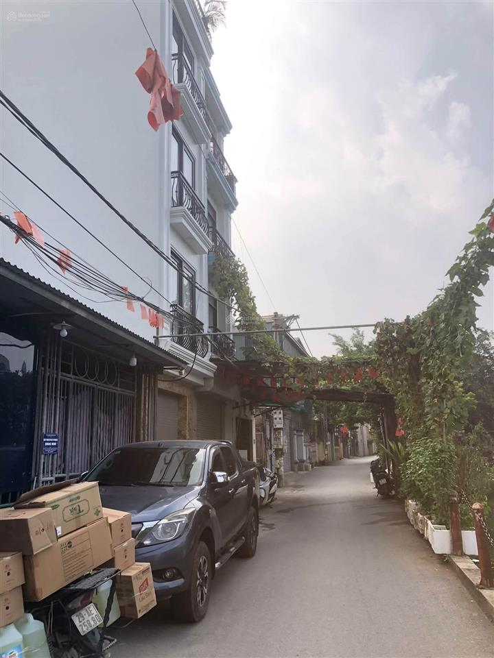 Nhà mới view hồ, ngõ thông ôtô đỗ cửa, sát trường thcs yên nghĩa, 48m2 x 5 tầng thang máy, 10.3 tỷ