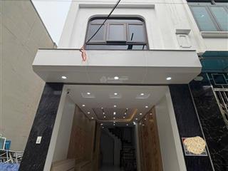 Nhà mới view hồ, ngõ thông ôtô đỗ cửa, sát trường thcs yên nghĩa, 48m2 x 5 tầng thang máy, 10.3 tỷ