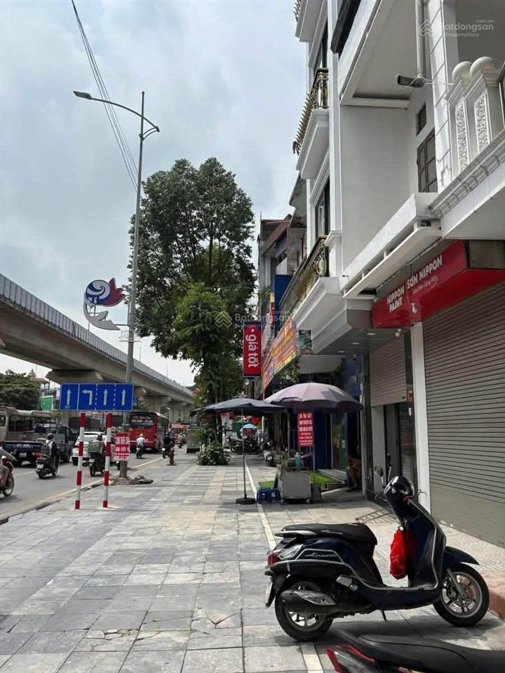 Mặt phố quang trung, vỉa hè rộng, kinh doanh đa loại hình, quy hoạch ổn định, 51m2 4 tầng, 15,25 tỷ