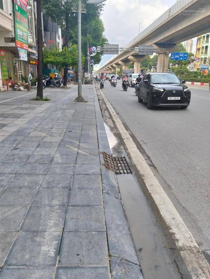 Mặt phố quang trung, vỉa hè rộng, kinh doanh đa loại hình, quy hoạch ổn định, 51m2 4 tầng, 15,25 tỷ