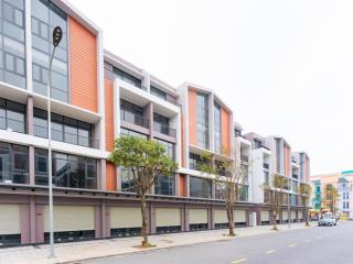 Shop 2 mặt tiền 140m2 nhận nhà ngay giá chỉ 20 tỷ