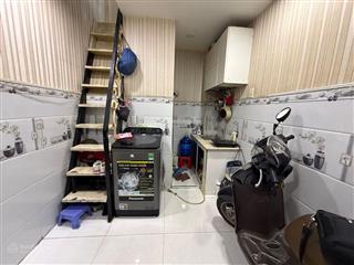 Quận 4  đoàn văn bơ  13m2, 3 tầng, 2pn, 2wc  1,57 tỷ