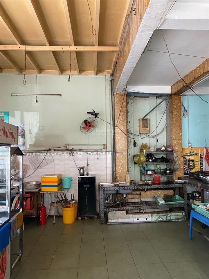 Quận 4  mặt tiền đường xóm chiếu  446m2, 3 tầng  62 tỷ