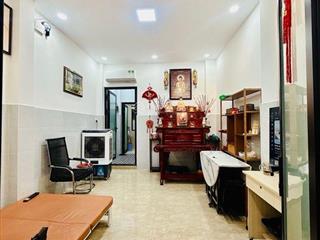 Quận 4 gần hồ bơi bến vân đồn, 37,2m2, 4tầng, 4pn, 3wc 5,2tỷ