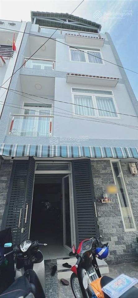 Quận 4 mặt tiền đường số, p4, 40,6m2, 4tầng, 4pn 3wc 8,3tỷ