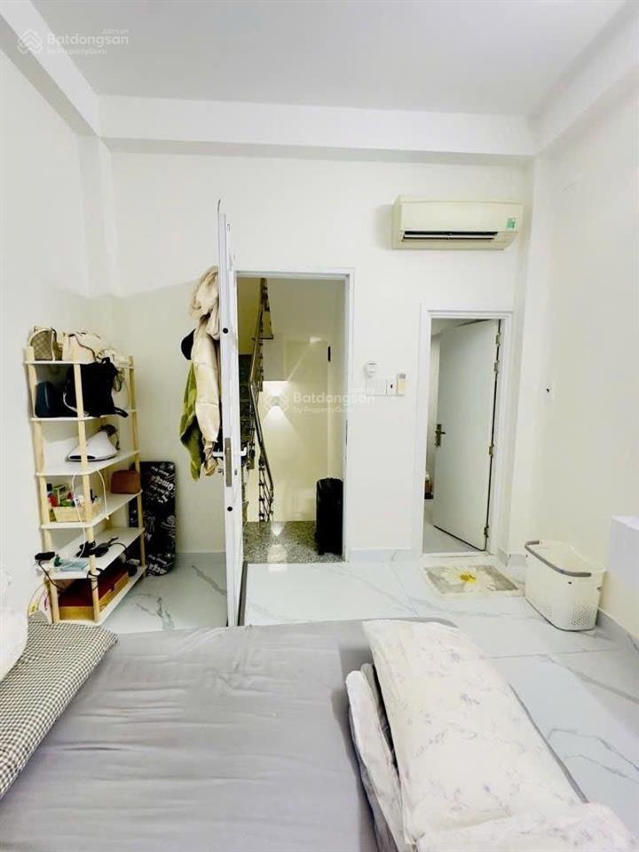 Quận 4 nhà trục hoàng diệu, 3,3x8m, 5tầng, 3pn, 3wc 5,5tỷ