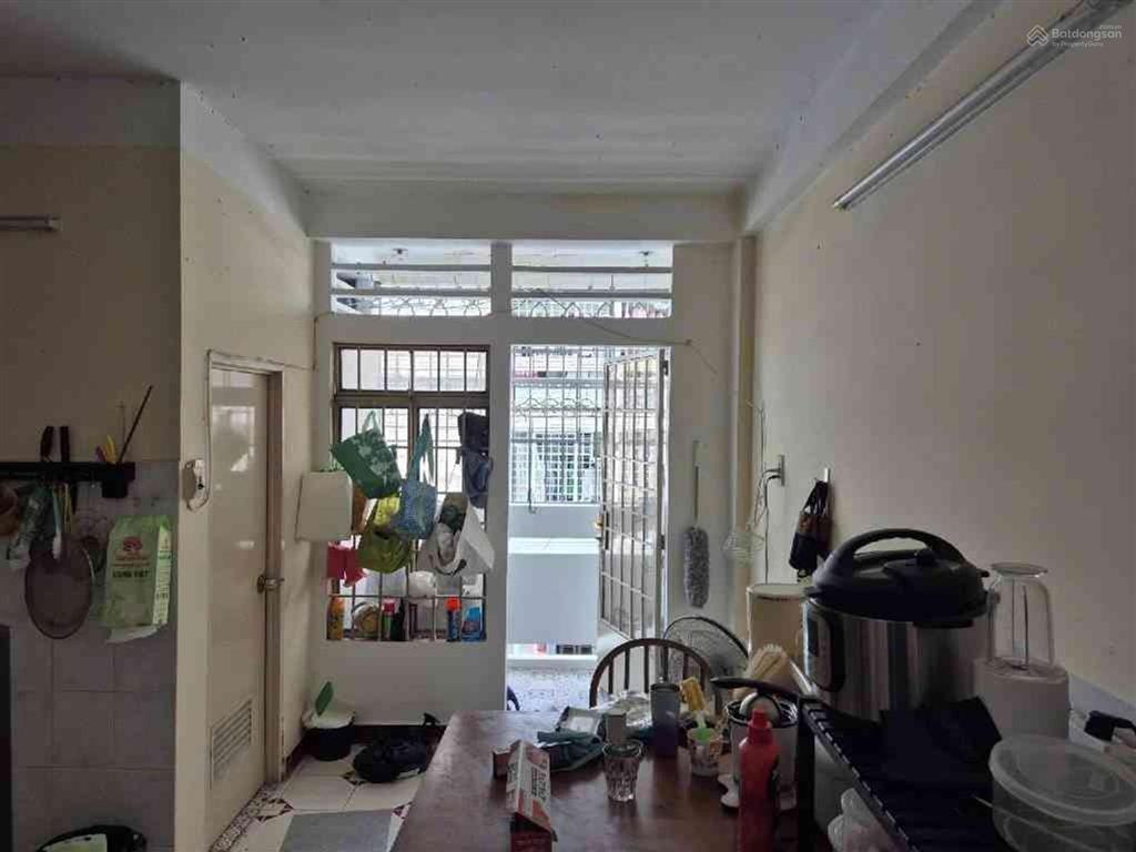 Chung cư lô b4, phường 3, quận 4, 50m²(4x12m), 2,38tỷ