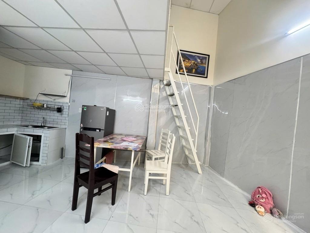 Quận 4 dãy phòng trọ 172,9m2, 9 phòng 12,9tỷ