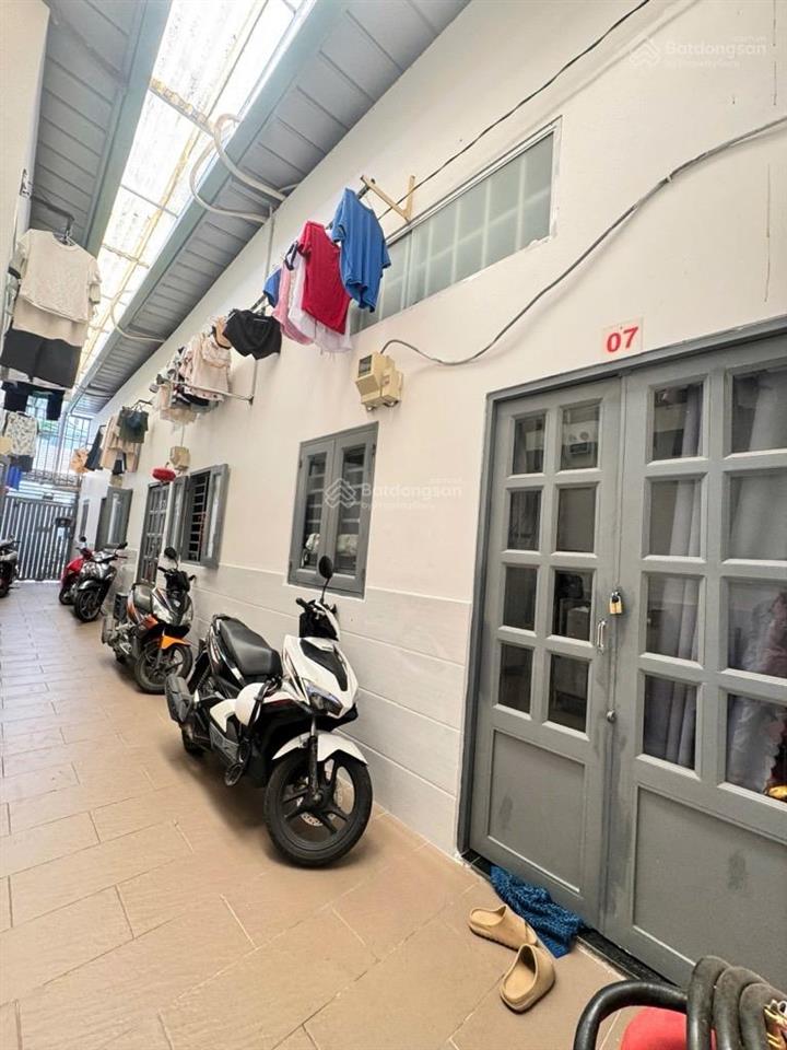 Quận 4 dãy phòng trọ 172,9m2, 9 phòng 12,9tỷ