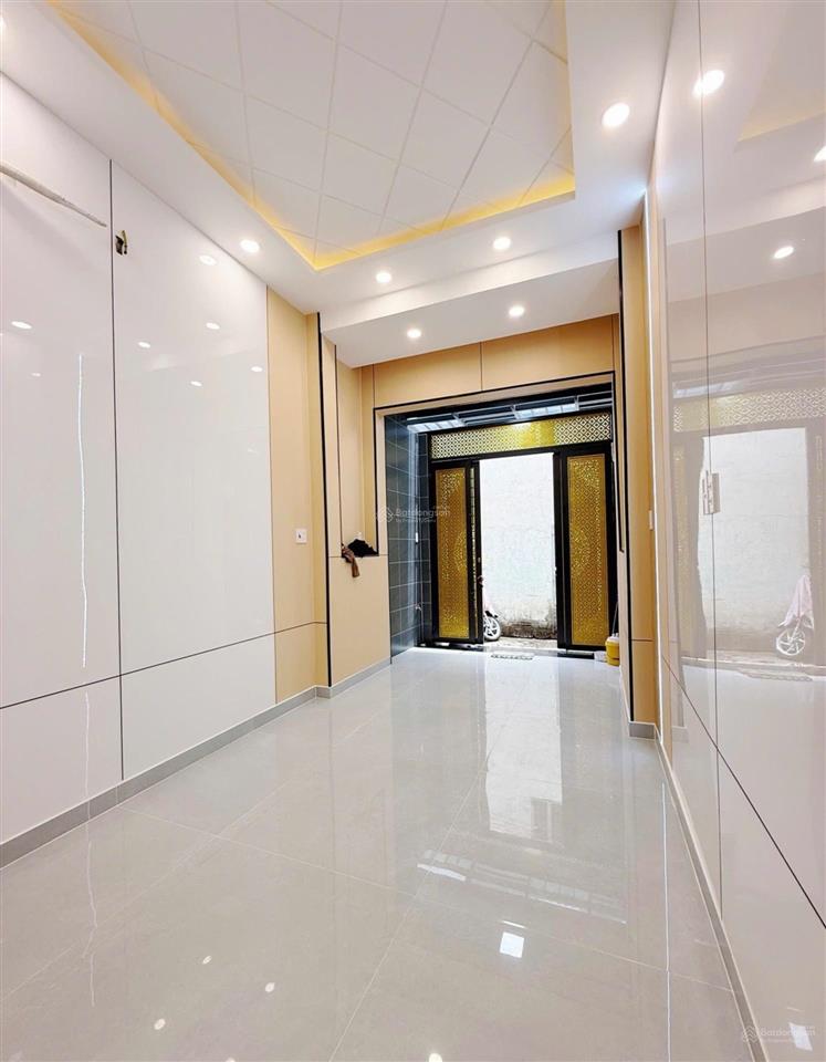 Nhà mới quận 4  49,4m², 4 tầng, 5pn, 4wc  5,55 tỷ