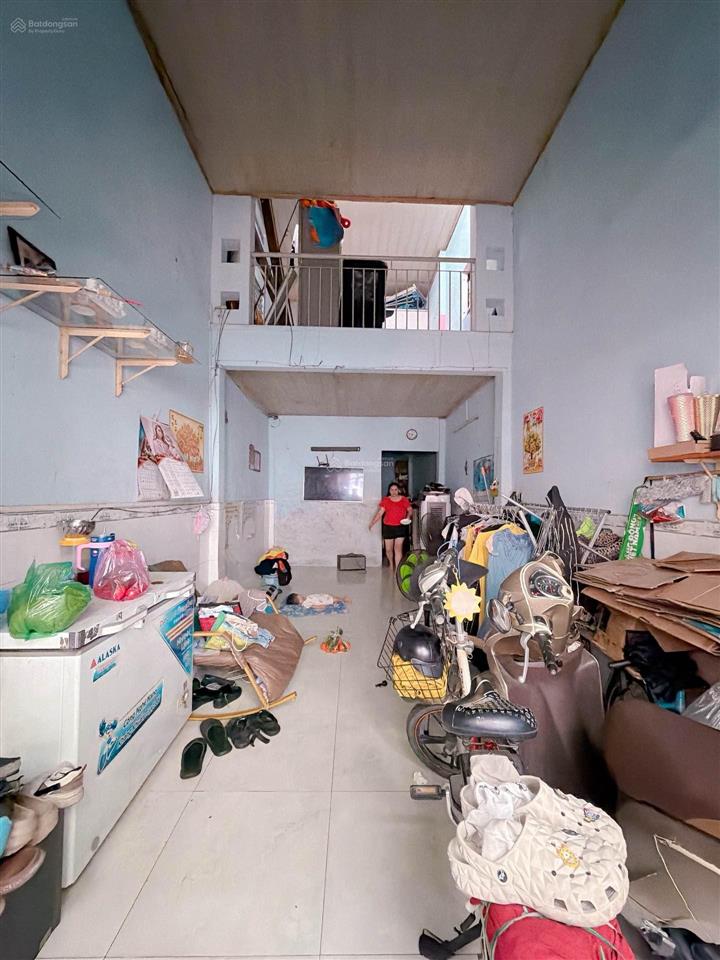 Quận 4  đoàn văn bơ, 60,6m2, 2 tầng, 3pn, 2wc  chỉ 4,25tỷ