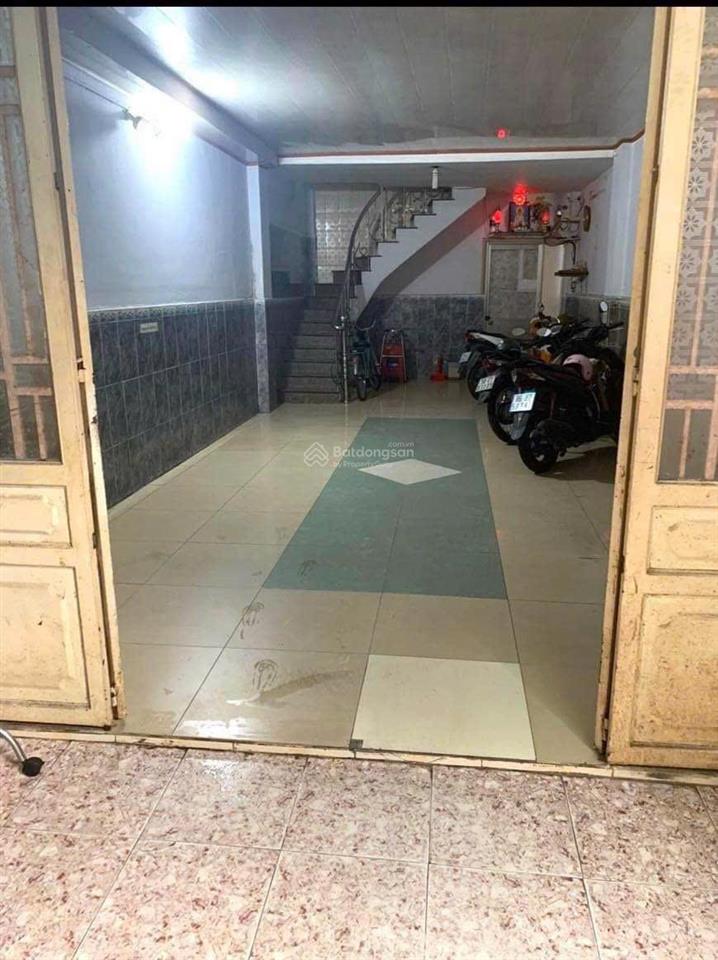 Quận 4 chdv 72,8m2, 3 tầng, 4,5tỷ