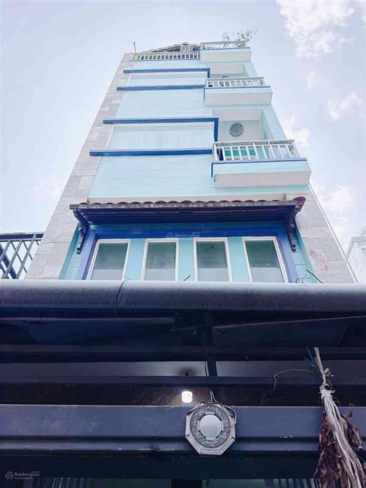 Quận 4 48,7m2, 5 tầng chủ giảm còn chỉ 3,95tỷ