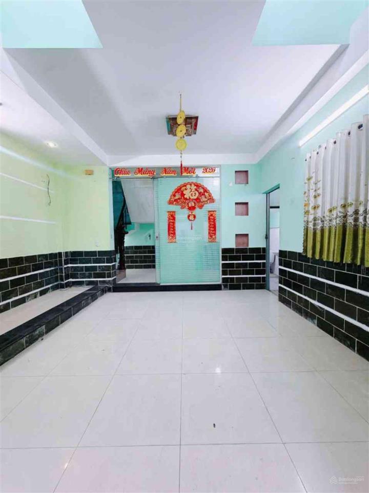 Quận 4 48,7m2, 5 tầng chủ giảm còn chỉ 3,95tỷ