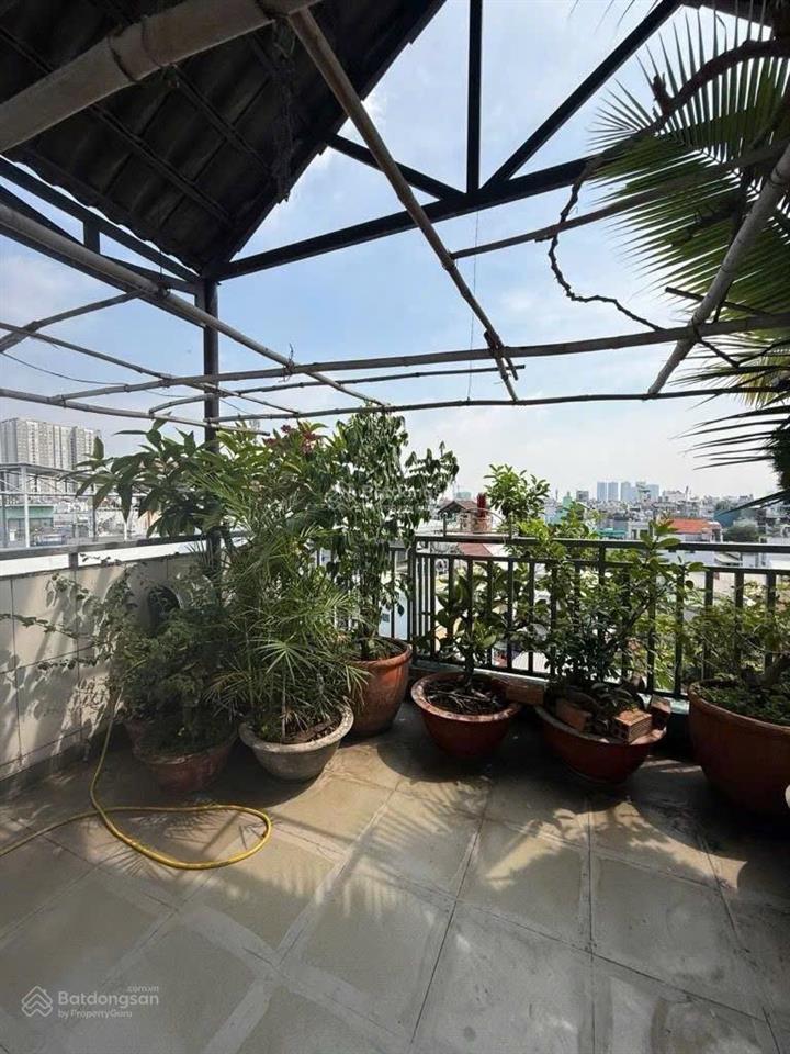 Quận 4 48,7m2, 5 tầng chủ giảm còn chỉ 3,95tỷ