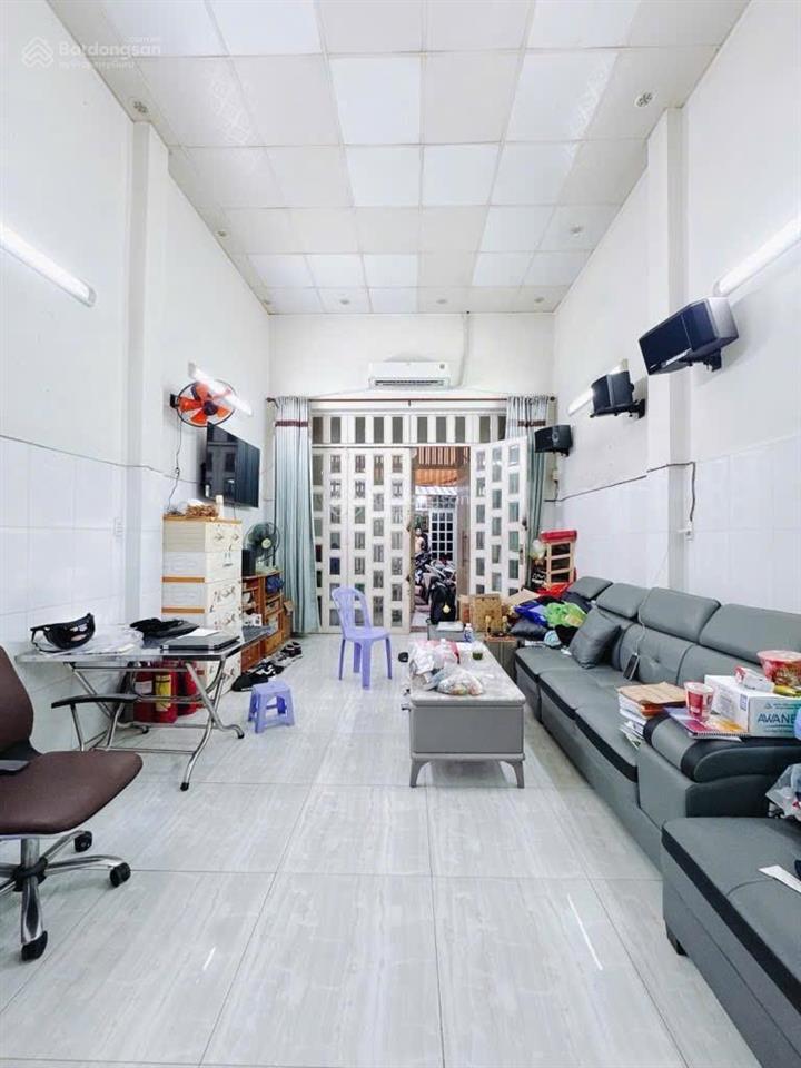 Quận 4  nhà đường tôn thất thuyết, 99,8m2, 8,7 tỷ