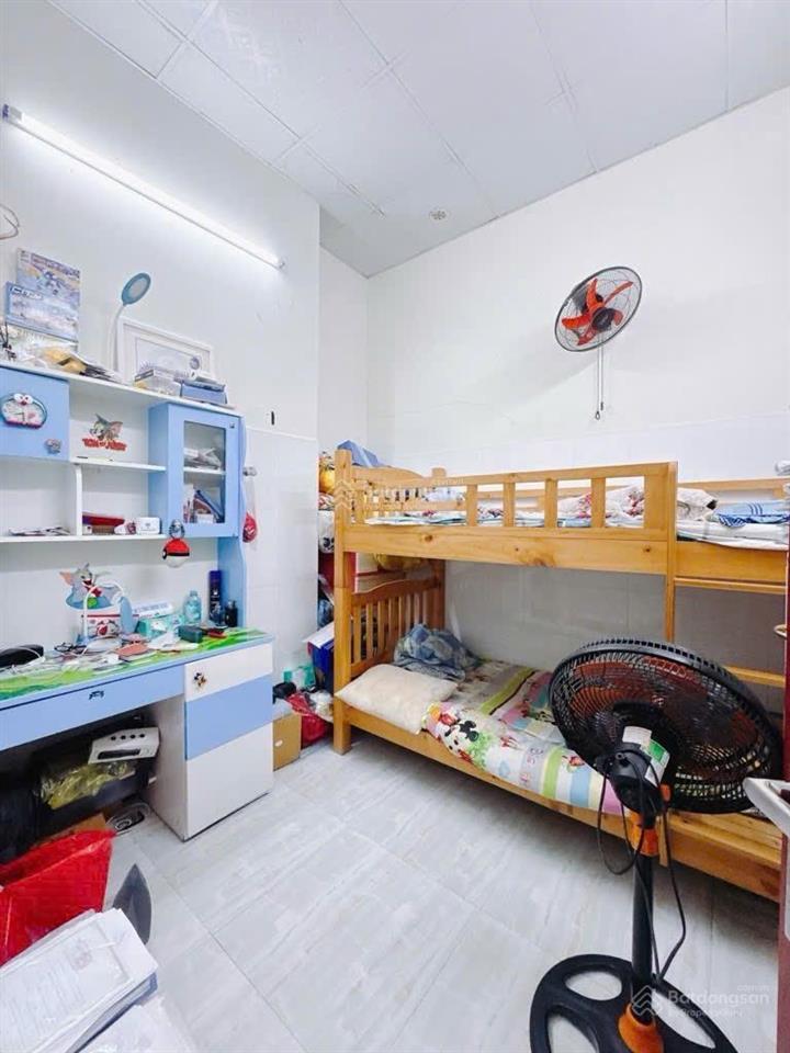 Quận 4  nhà đường tôn thất thuyết, 99,8m2, 8,7 tỷ