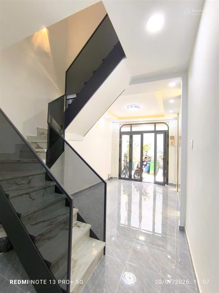 Quận 4  nhà đường vĩnh hội, 38,5m2, 2 tầng  4,75tỷ