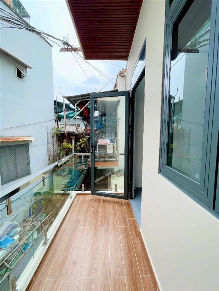 Quận 4  nhà đường vĩnh hội, 38,5m2, 2 tầng  4,75tỷ