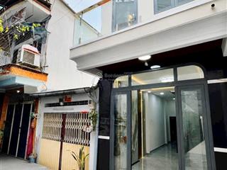 Quận 4  nhà đường vĩnh hội, 38,5m2, 2 tầng  4,75tỷ