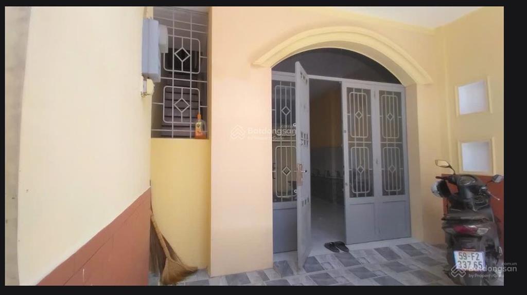 Quận 4  nhà hẻm 243 tôn đản, 56m2, 2 tầng, 3pn, 3wc  4,55 tỷ