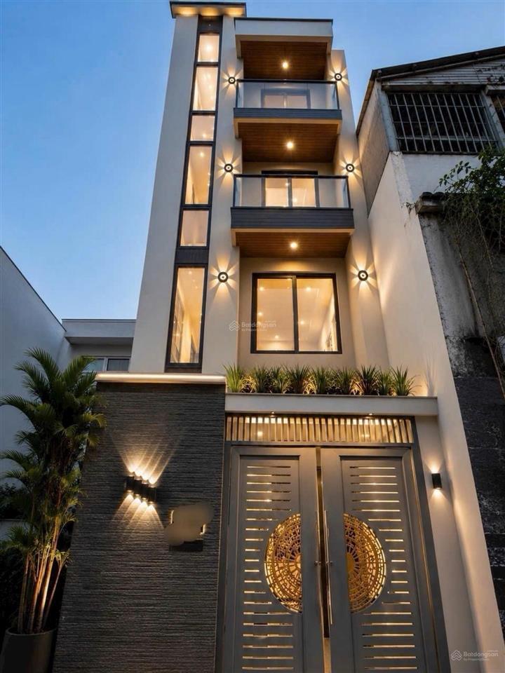 Quận 4  70m ra đường tôn đản, 5,2 tỷ, 39,6m2, 5 tầng