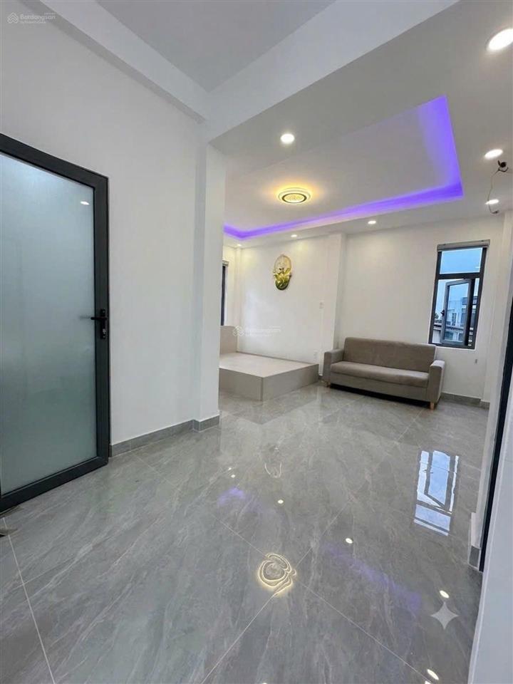 Quận 4  70m ra đường tôn đản, 5,2 tỷ, 39,6m2, 5 tầng