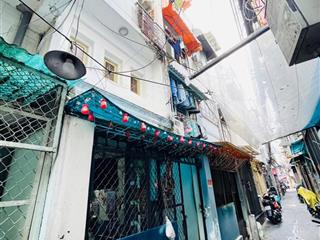 Quận 4, nhà hẻm thông khu 20 thước, 25m2, 4 tầng, 4,6 tỷ