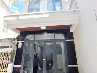 Q. 4  80m ra đường vĩnh hội, 38,5m2, 2 tầng, nhỉnh 4tỷ