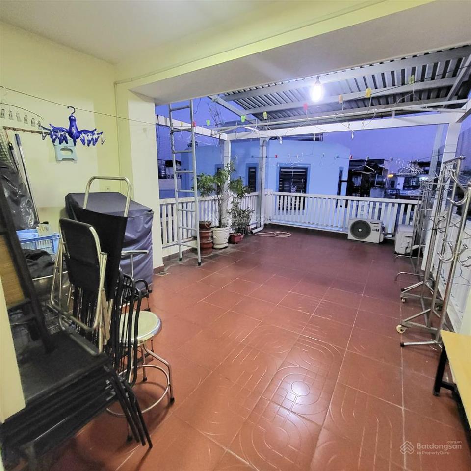 Quận 7  60m ra trần xuân soạn, 33m2, 5 tầng, 5,2 tỷ