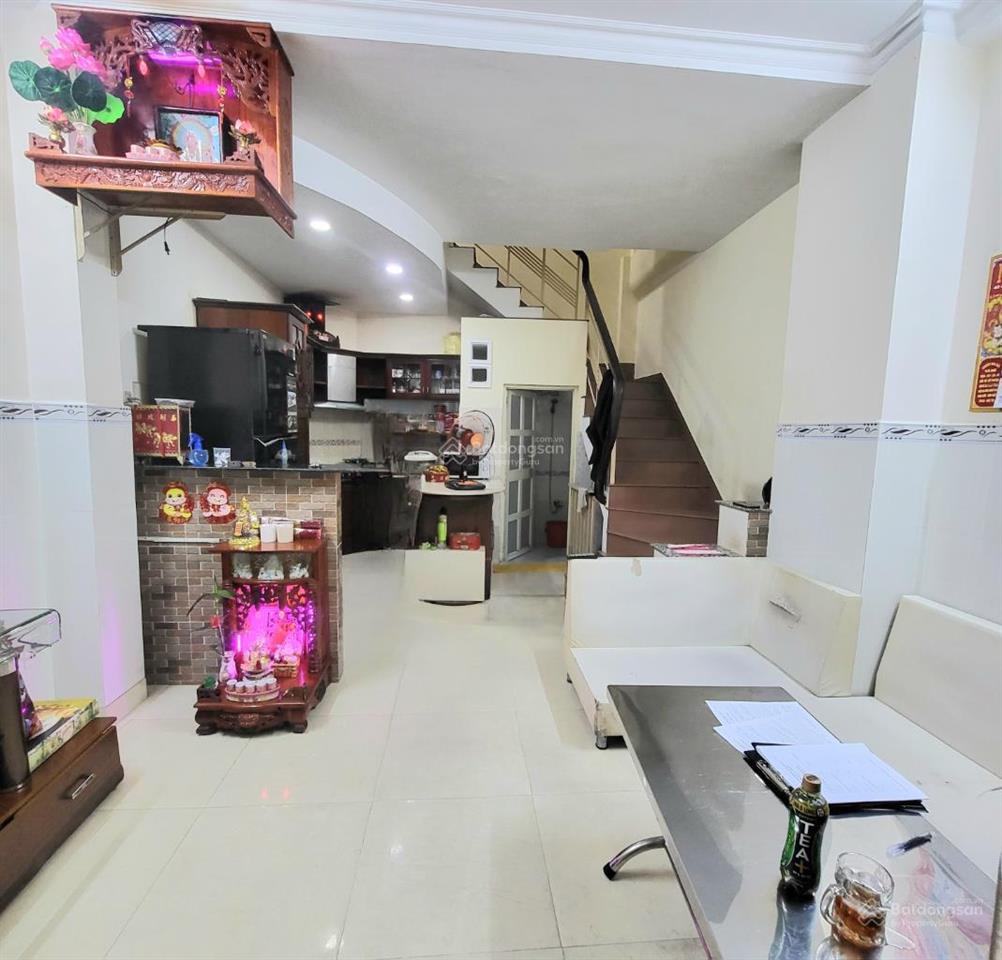 Quận 7  60m ra trần xuân soạn, 33m2, 5 tầng, 5,2 tỷ