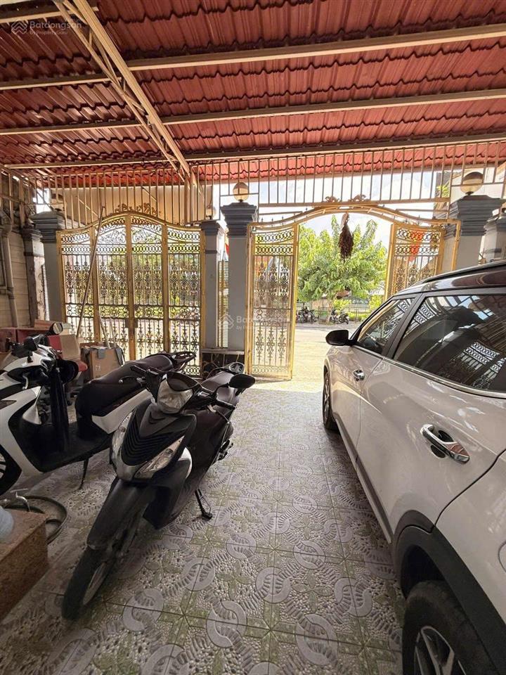 Q. 7 nhà mặt tiền trần xuân soạn, 148m2/188m2, 4 tầng, 32tỷ (tl chính chủ)