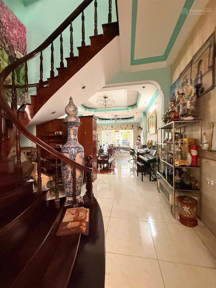 Q. 7 nhà mặt tiền trần xuân soạn, 148m2/188m2, 4 tầng, 32tỷ (tl chính chủ)