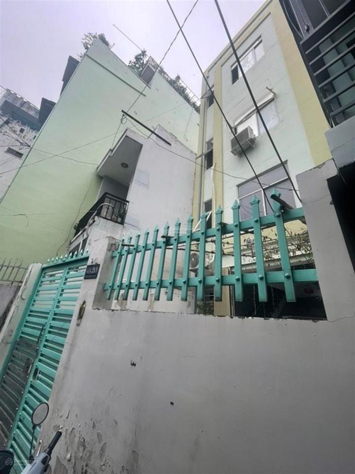 Nhà ngộp đường đoàn văn bơ 98,1m2, 5 tầng, 9tỷ