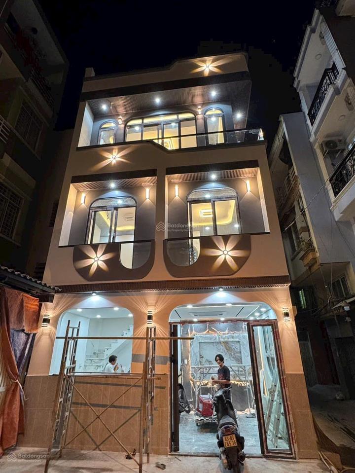 Quận 4 căn góc đường số tân vĩnh, 36m2, 3tầng, nhỉnh 9tỷ