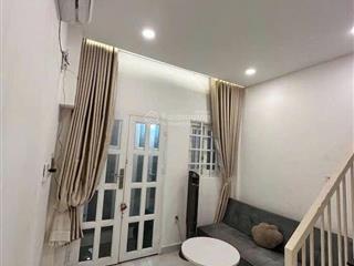 Cho thuê nhà quận 1  30m ra cô giang, 40m2 sàn sd, 12tr/tháng