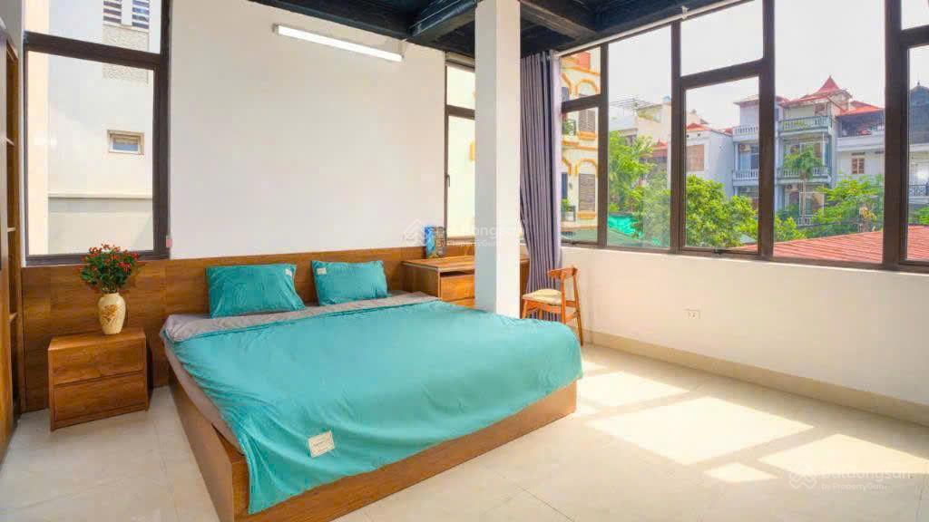 Cho thuê ccmn số 10 ngõ 68 ngọc thuỵ 1n1k 50m2 7tr5