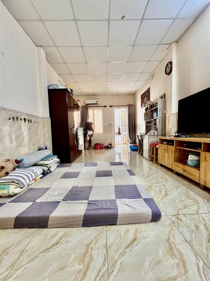 Nhà trường sa, p2, phú nhuận  37.7m2  3 tầng hẻm 3m  chỉ 6.4tỷ (tl)
